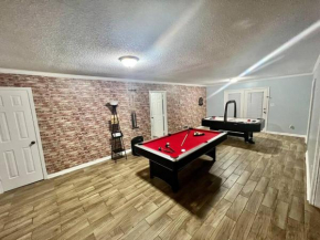 Charming 3-bedroom bungalow with plenty of parking